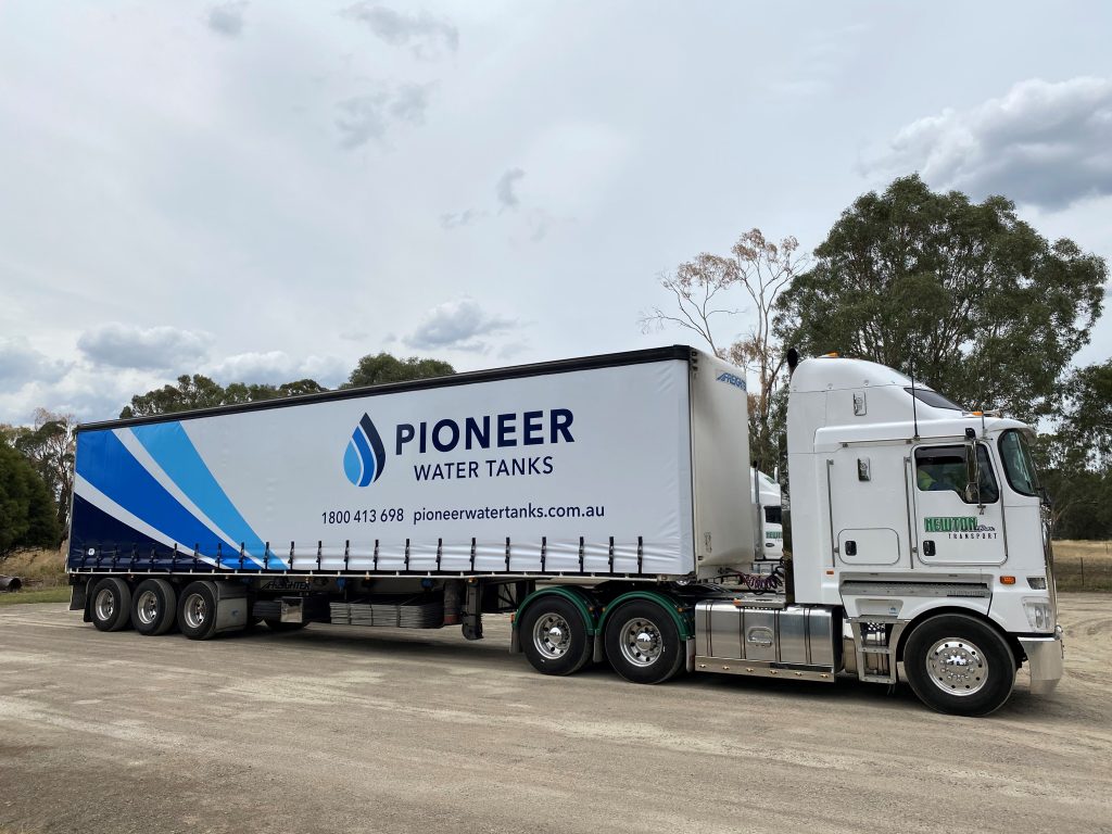 Pioneer water Tanks Truck